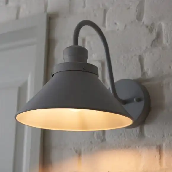 Dunelm Houston Outdoor Wall Light 6 Dunelm Houston Outdoor Wall Light - Image 4